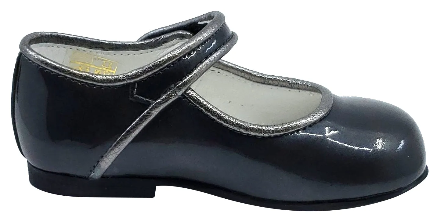 Andanines Girl's Metallic Trim Mary Jane, Charcoal/Silver Trim