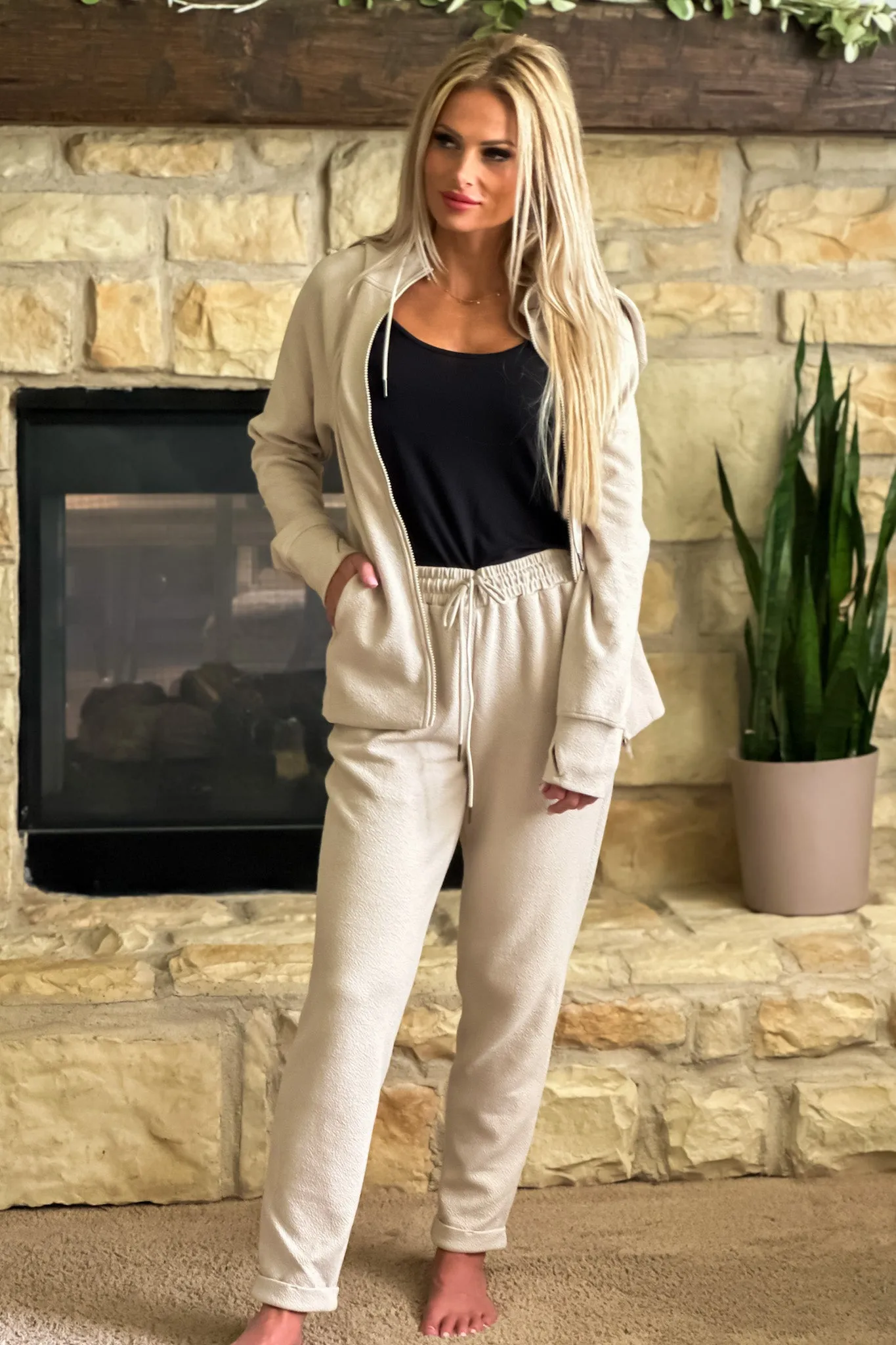 Bethany Textured Knit Pants : Dove