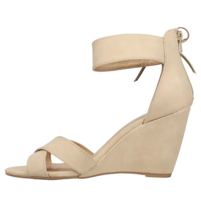 Canty Nubuck Wedge Sandal