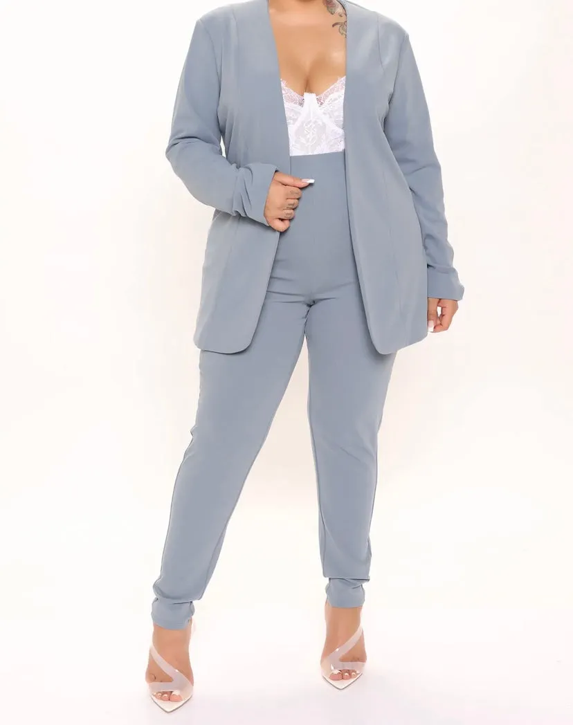 WOMEN TWO PIECE SUIT